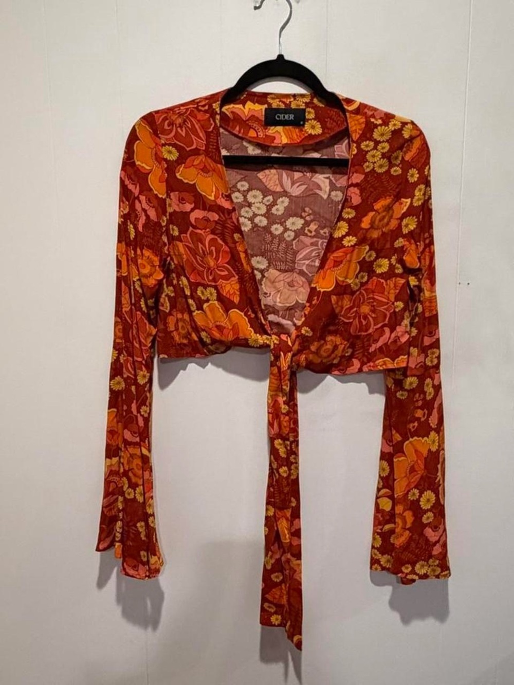 Cider Red Orange Floral Hippie 70s Tie-Front Crop Top Small